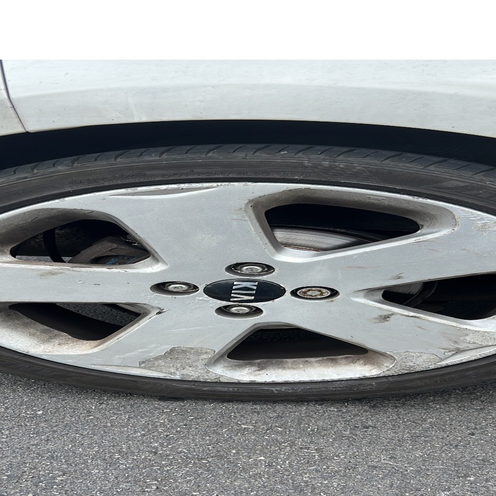 Kia Parts & Spares from car breakers & scrap yards kia