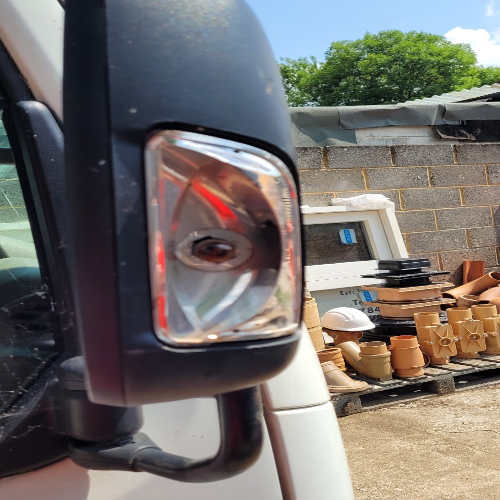 Find Used Nissan NT400 Cabstar wing mirrors and door mirror parts