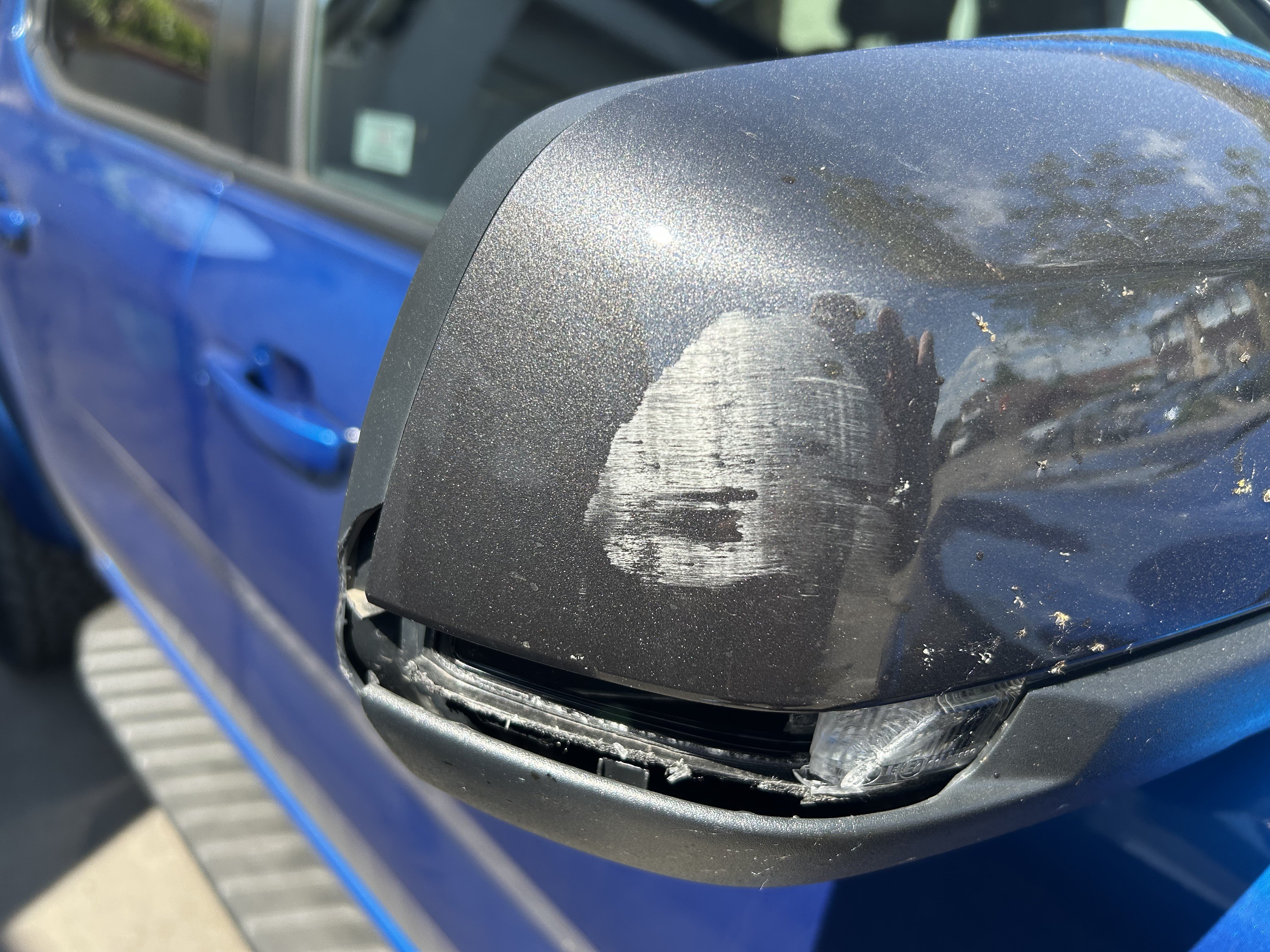4x4 Vehicle Parts: FORD Ranger Wing Mirror (Right)