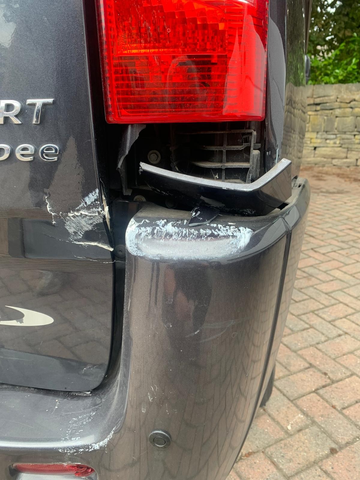 Van Parts: PEUGEOT Expert rear bumper corner