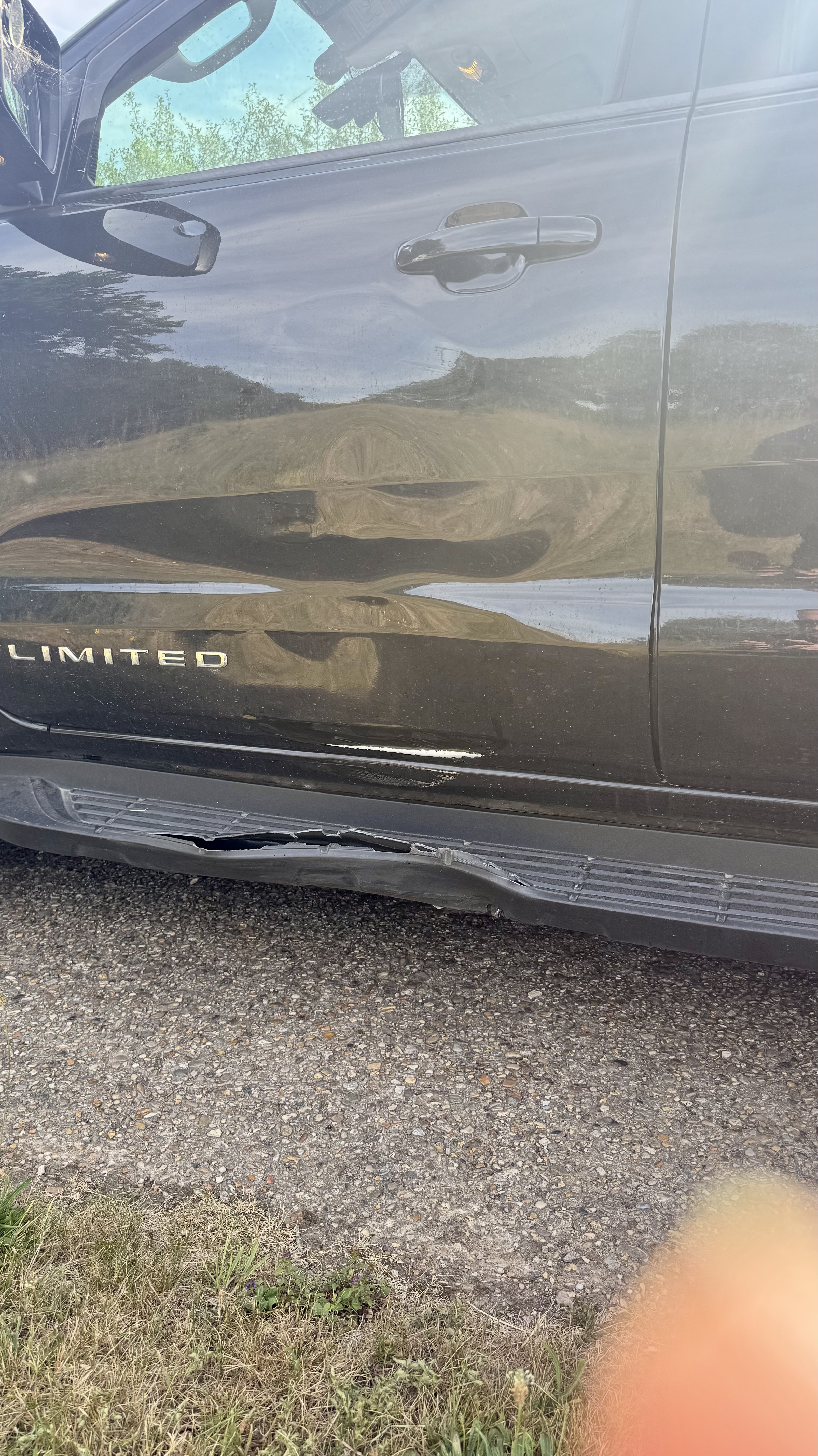 4x4 Vehicle Parts: FORD Ranger Door (Front/Left)